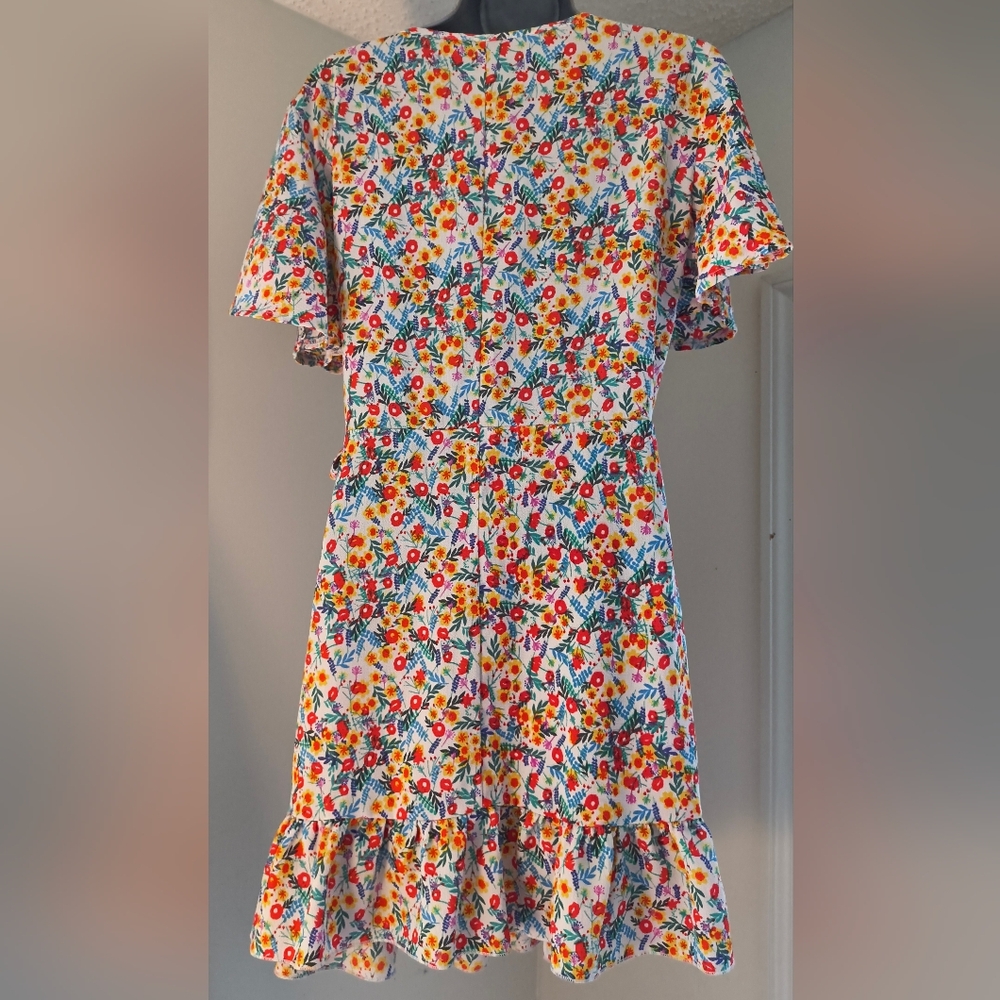 Beautiful Floral Wrap Mini Dress*SALE* - Picture 3 of 5